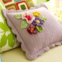 creative-pillows-ad-flowers5