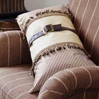 creative-pillows-fringe-n-drapery6