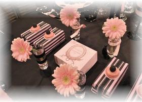 french-chic-table-set-in-rose-and-black12