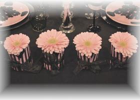 french-chic-table-set-in-rose-and-black18