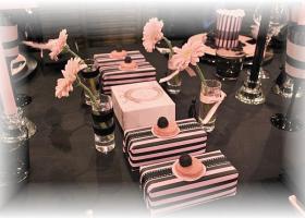 french-chic-table-set-in-rose-and-black5