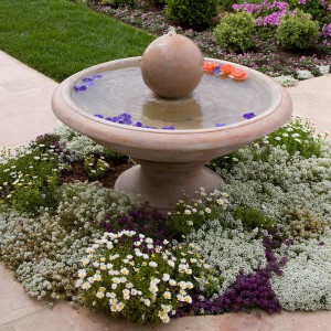 how-to-choose-fountain-for-your-garden7-1