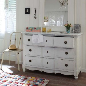 10-reasons-to-choose-antique-chest-of-drawers1-2