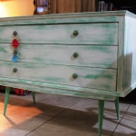 antique-chest-of-drawers-makeup11