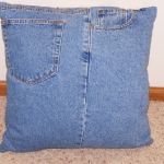 blue-jeans-pillows-pocket3.jpg
