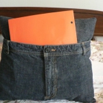 blue-jeans-pillows-pocket5.jpg