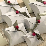 christmas-gift-wrapping-pendant11.jpg