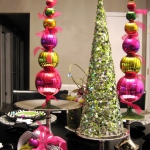 creative-decor-from-christmas-balls9-3