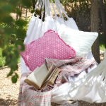 fabric-outdoors-ideas-pillows2.jpg