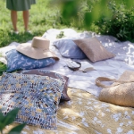 fabric-outdoors-ideas-pillows3.jpg