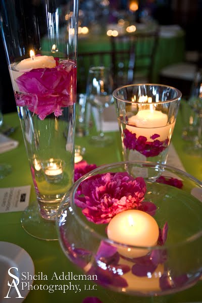 http://www.design-remont.info/wp-content/uploads/gallery/floating-flowers-and-candles2/floating-flowers-and-candles2-5.jpg