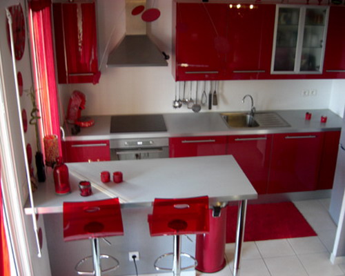 اجدد المطابخ الحديثة لعام 2012 french-kitchen-in-color-idea-inspiration1-5.jpg