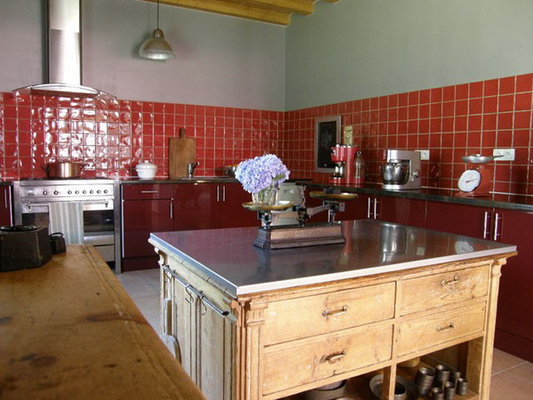 اجدد المطابخ الحديثة لعام 2012 french-kitchen-in-color-idea-inspiration1-6.jpg