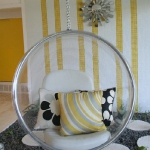hanging-bubble-chair2.jpg