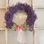 lavender-home-decorating-ideas-wreath1.jpg