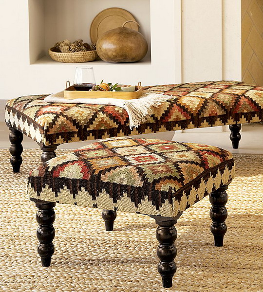 http://www.design-remont.info/wp-content/uploads/gallery/ottomans-and-poufs-interior-ideas-style5/ottomans-and-poufs-interior-ideas-style5-1.jpg