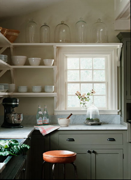 http://www.design-remont.info/wp-content/uploads/gallery/shelves-above-kitchen-windows1/shelves-above-kitchen-windows1-3.jpg