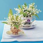 spring-decor-ideas-from-lily-of-the-valley-vases-style2-3