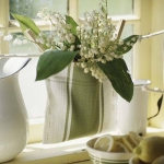spring-decor-ideas-from-lily-of-the-valley-vases-style3-3
