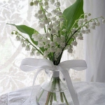 spring-decor-ideas-from-lily-of-the-valley3-4