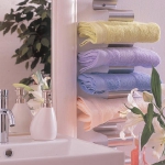 towels-storage-ideas-in-small-bathroom1-1.jpg