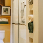 towels-storage-ideas-in-small-bathroom5-7.jpg