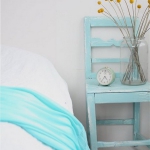 turquoise-and-white-in-bedroom3.jpg