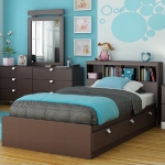 turquoise-and-brown-in-bedroom3.jpg