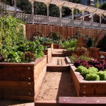 vegetable-garden-paths-ideas12.jpg