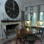 vintage-wall-clock-in-diningroom6.jpg