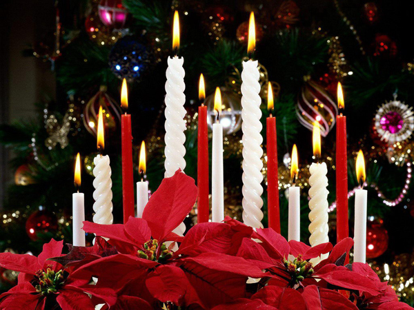 http://www.design-remont.info/wp-content/uploads/2009/12/christmas-candles-high1.jpg