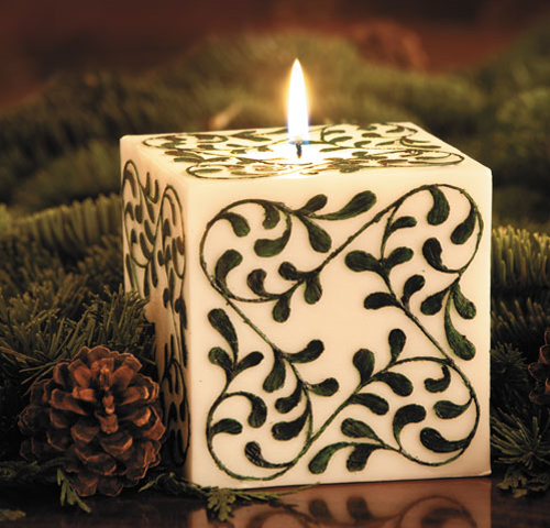 http://www.design-remont.info/wp-content/uploads/2009/12/christmas-candles-misc5.jpg