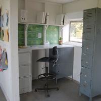 mini-home-office-nook-corner2