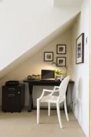 mini-home-office-nook-near-stair2