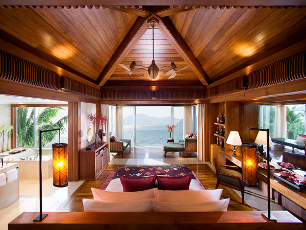 luxury-bedroom-ocean-view12