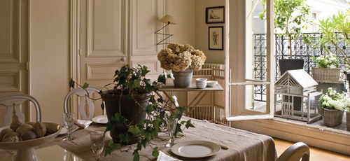 french-houses-in-pudding-tones1