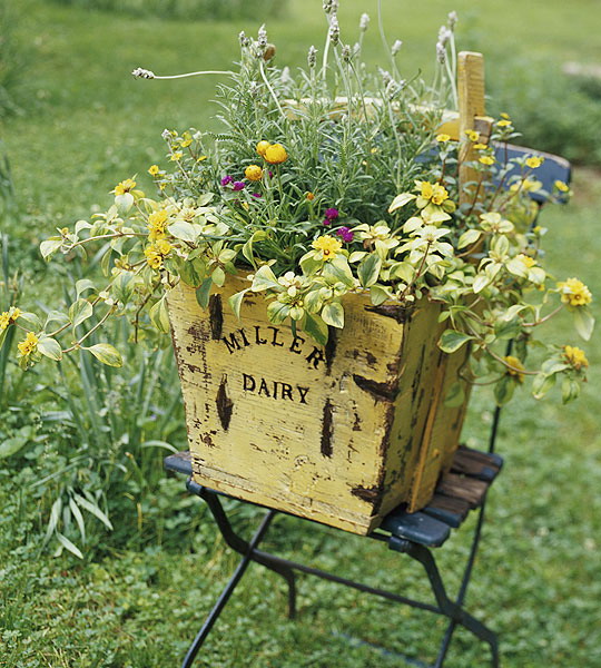 vintage-garden-pots
