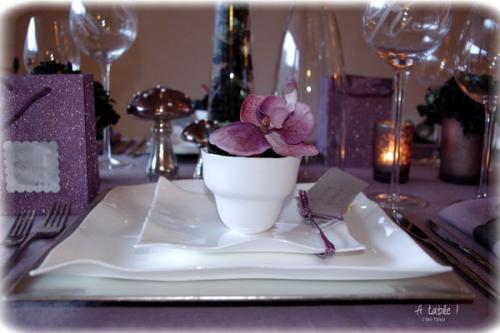 orchids-charming-table-setting5