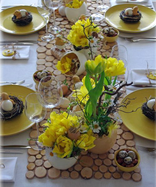 easter-chickens-table-setting