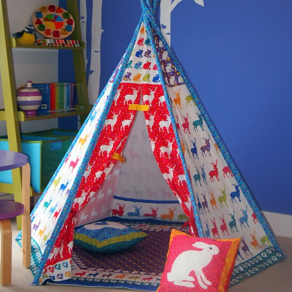 play-tents-in-kidsroom