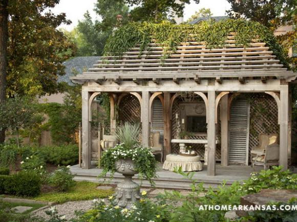 gazebo-and-garden-in-old-european-style2