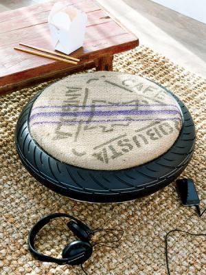 diy-unusual-poufs-from-recycled-materials2