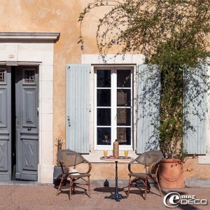 french-decorator-antique-home-outdoor1