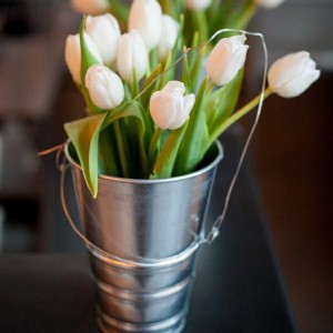 spring-flowers-creative-vases5-2-2