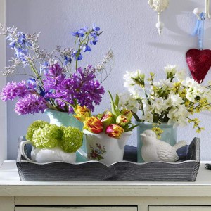 spring-flowers-creative-vases7-4-1