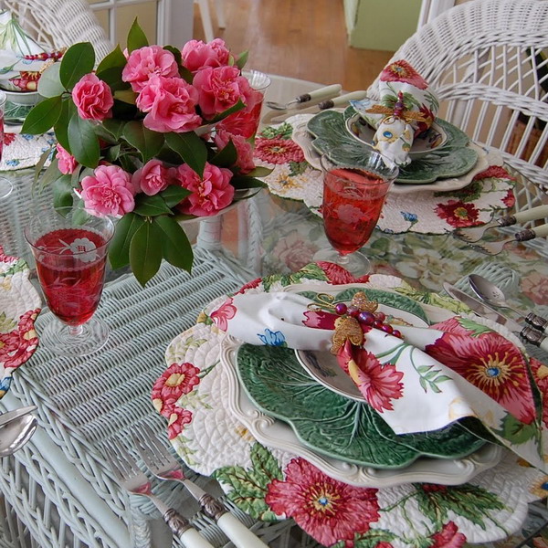spring-tablescape-with-camellias