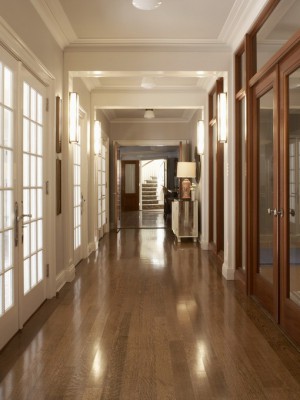 long-hallway-decorating-ideas13-2
