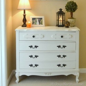 10-reasons-to-choose-antique-chest-of-drawers3-2