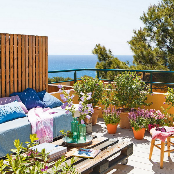 small-spanish-house-with-charming-terrace