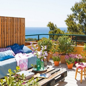 small-spanish-house-with-charming-terrace9